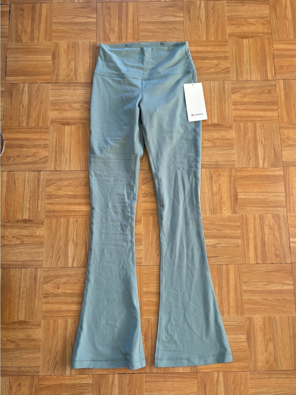lululemon Mini Flare Pant size 6